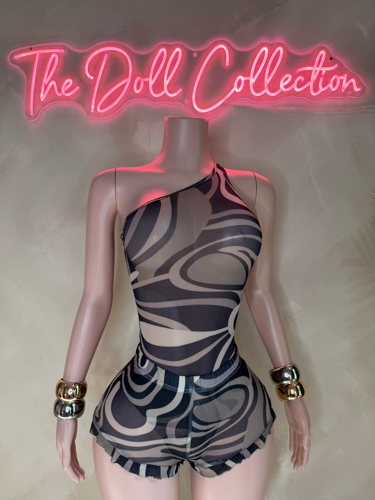The Swirl Mesh Short Set
